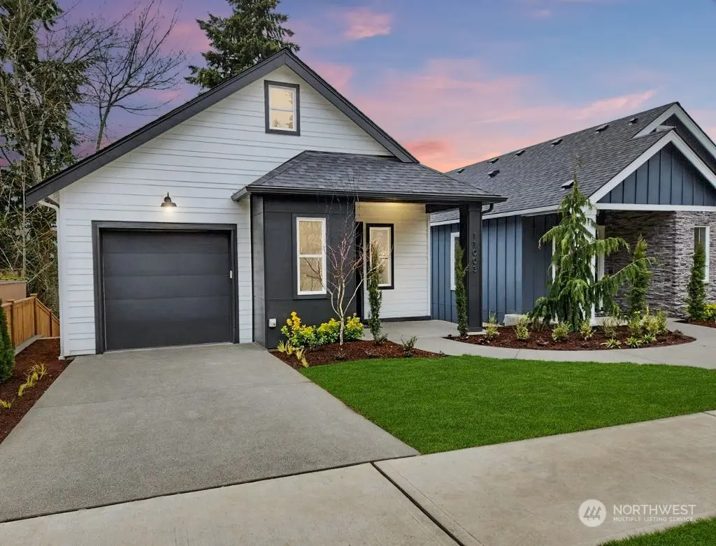 11003 126th AVE NE #2, Kirkland, WA 98033