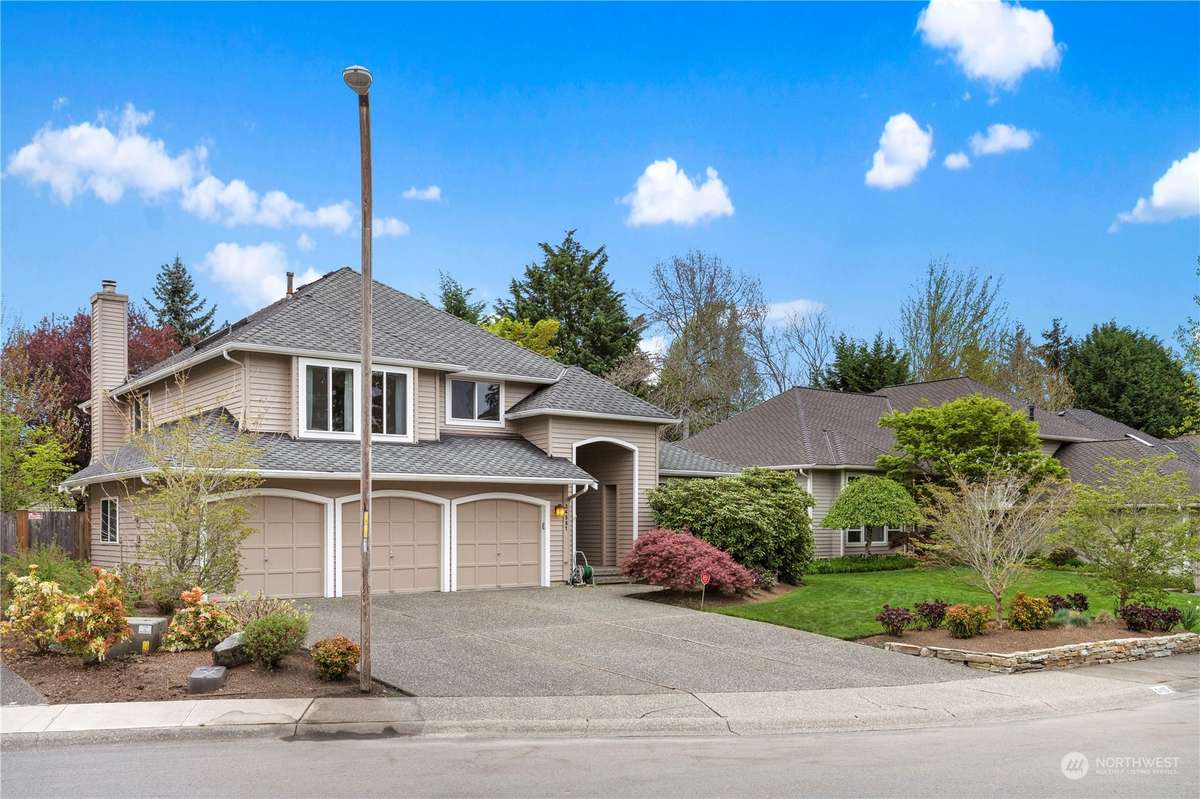 24551 SE 39th PL, Sammamish, WA 98029