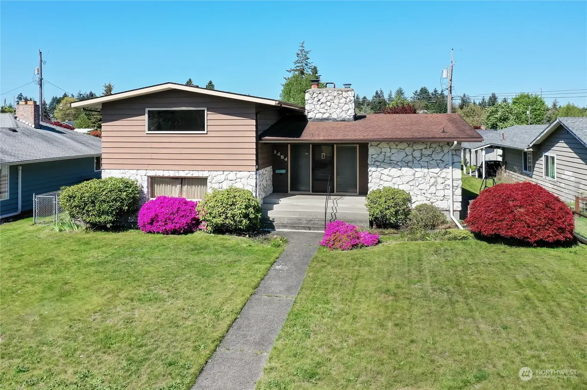 1454 N Shirley ST, Tacoma, WA 98406