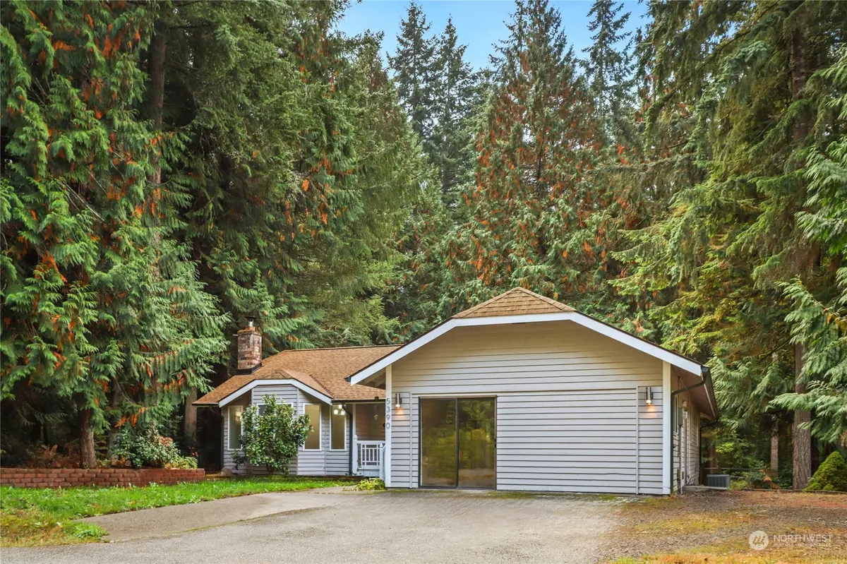5390 SE Ravenridge CT, Port Orchard, WA 98367