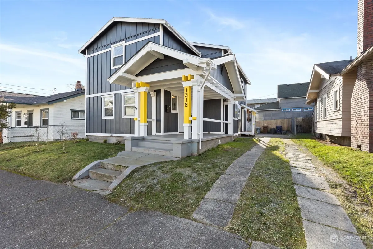 1318 S 8Th ST, Tacoma, WA 98405