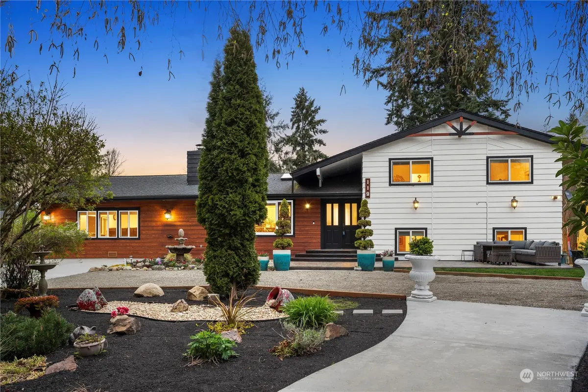 119 178th AVE E, Lake Tapps, WA 98391