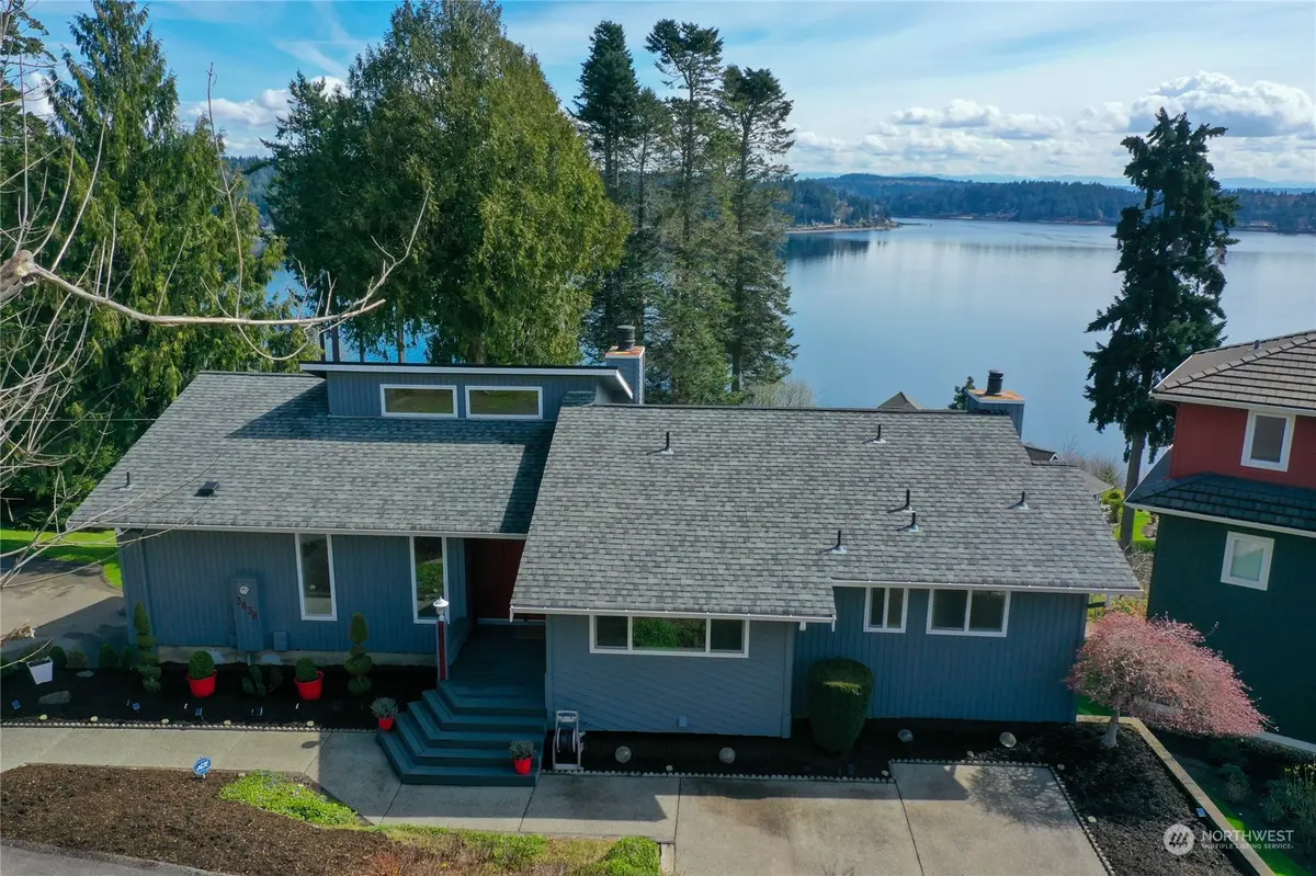 3638 NE Bahia Vista DR, Bremerton, WA 98310