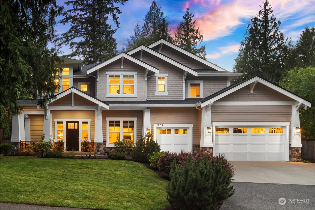 1709 223rd AVE SE, Sammamish, WA 98075