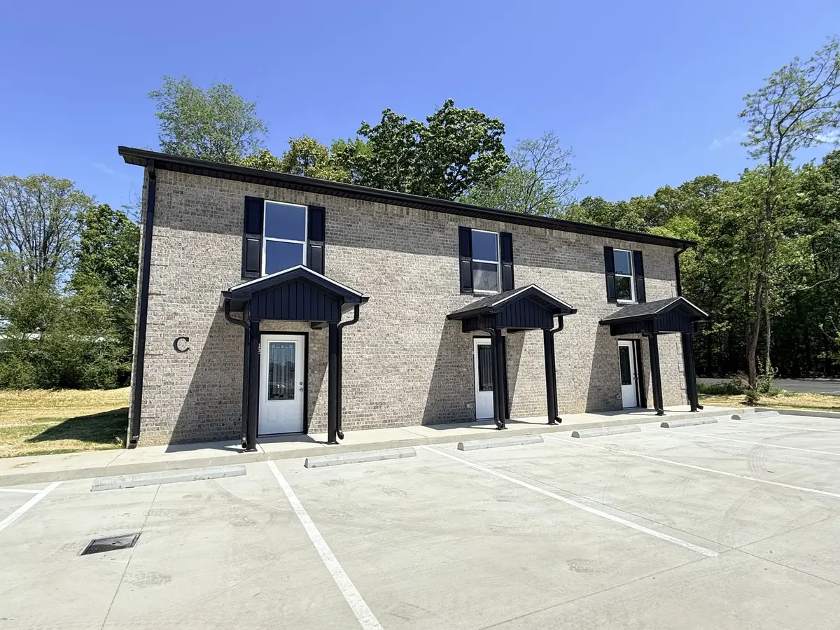 740 Kings Ln #Multiple Units, Tullahoma, TN 37388