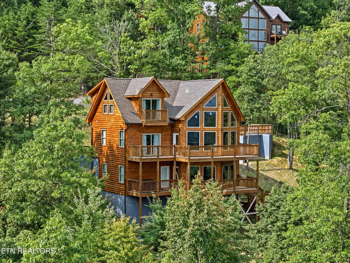 4298 Harmony Hill Lane, Sevierville, TN 37862
