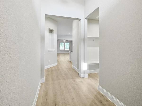 2169 Knightsbridge Road, Argyle, TX 76226