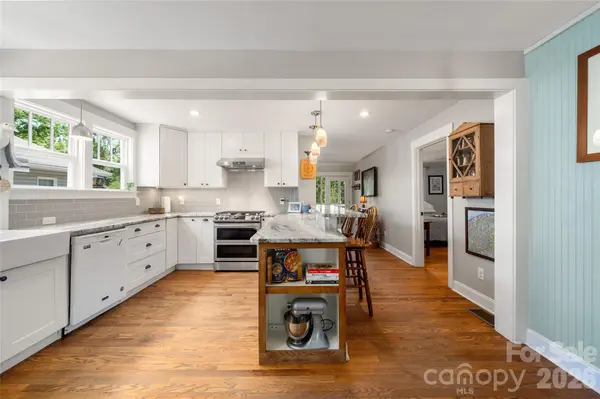 43 Morris ST, Asheville, NC 28806