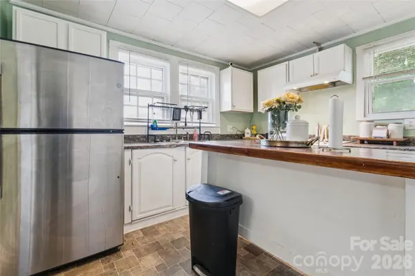 706 S Main ST, Clover, SC 29710