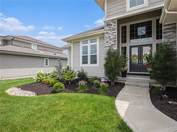 17309 Stearns ST, Overland Park, KS 66221