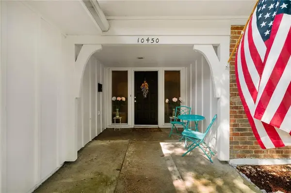 10450 College AVE, Kansas City, MO 64137