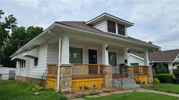 1432 S 38th ST, Kansas City, KS 66106