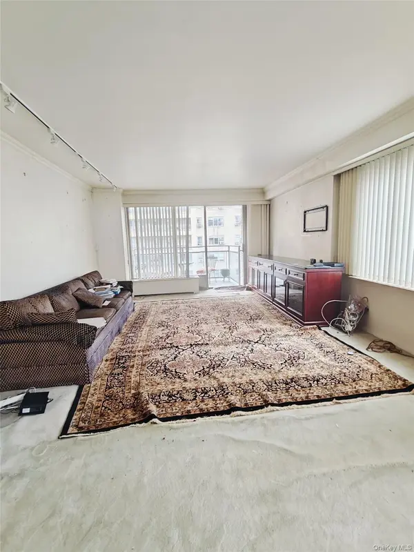 303 E 57th Street #10D, New York (manhattan), NY 10022