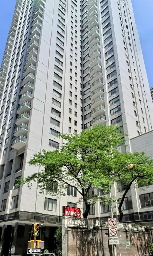 303 E 57th Street #10D, New York (manhattan), NY 10022