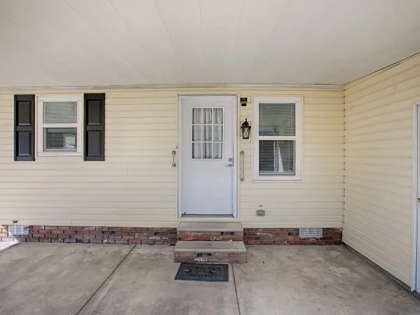 518 SAINT ANDREWS BLVD, Lady Lake, FL 32159