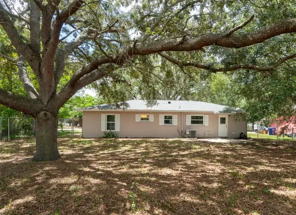 1049 BIRCH BLVD, Tavares, FL 32778
