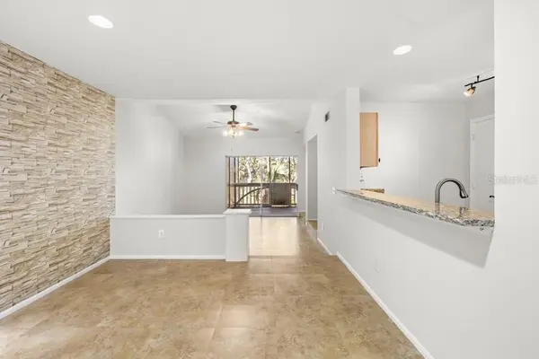 486 N PIN OAK PL #308, Longwood, FL 32779