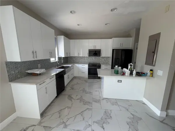 4048 VIOSCA PL, Orlando, FL 32837