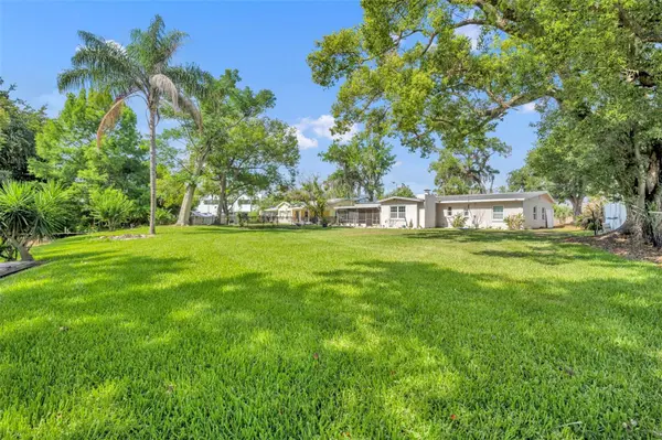 1009 LAKE BELL DR, Winter Park, FL 32789