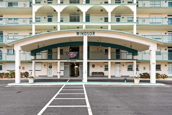 6020 SHORE BLVD S #1002, Gulfport, FL 33707