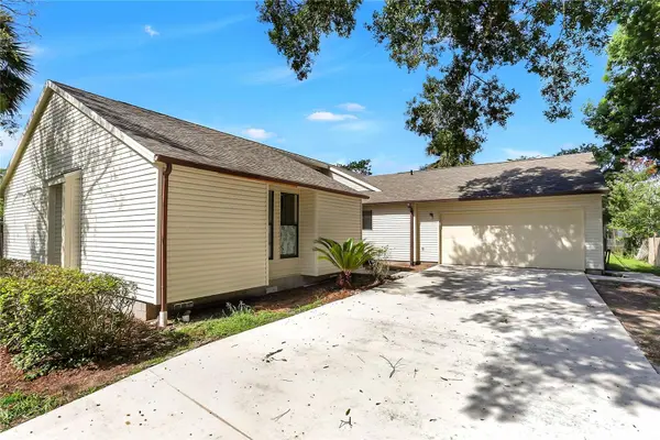3020 DIVISION ST, Oviedo, FL 32765