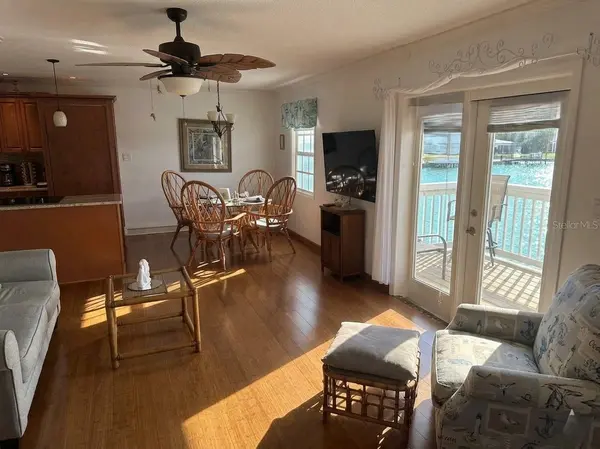 4728 BEACH #C, St Petersburg, FL 33705