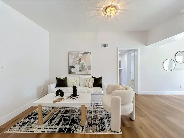 3828 WHITE HERON DR, Orlando, FL 32808