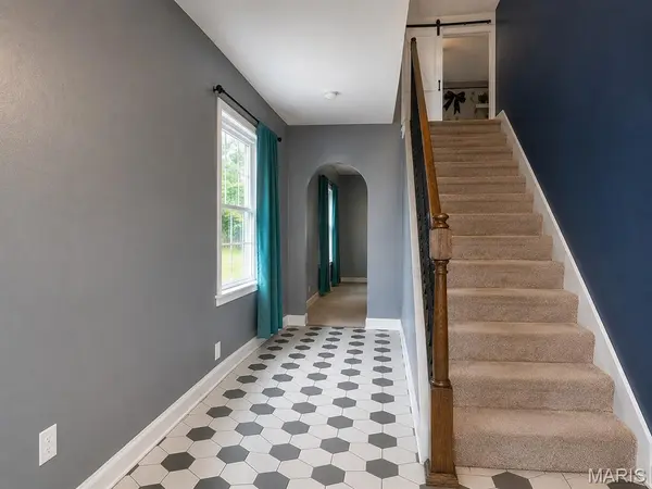 600 S 3rd ST, De Soto, MO 63020