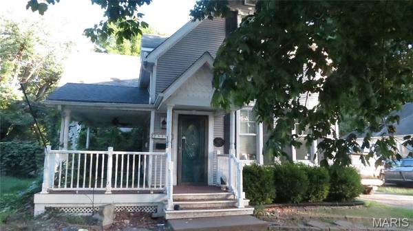 2315 Brown ST, Alton, IL 62002