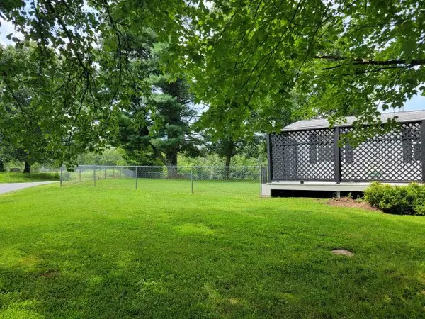 2035 Mount Hebron RD, Makanda, IL 62958
