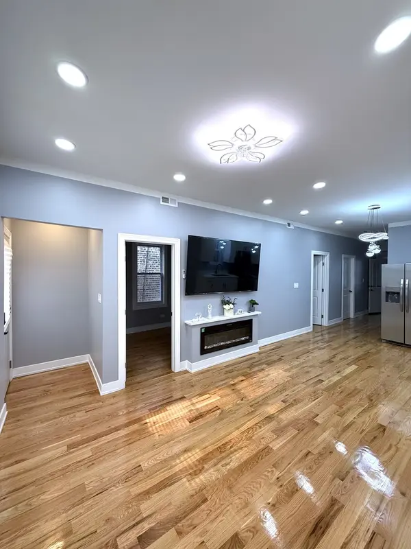 2233 S Spaulding AVE #2, Chicago, IL 60623