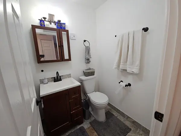 2250 N Lincoln AVE #201, Chicago, IL 60614