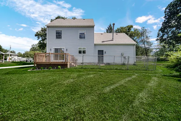 4505 Flint Lake GTWY, Valparaiso, IN 46383