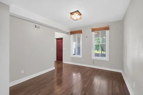 736 Plum ST, Saint Paul, MN 55106