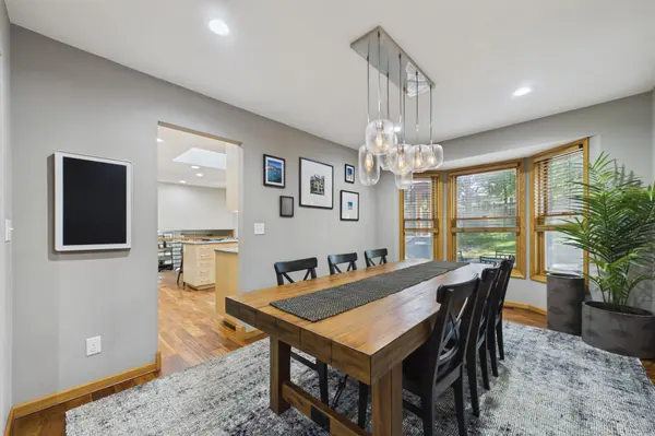 30 B ST, Saint Paul, MN 55106