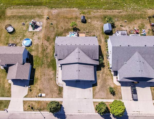 1113 Morningside DR, Casselton, ND 58012