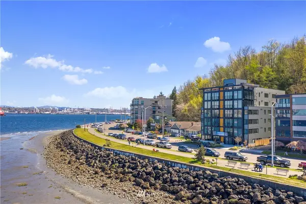 1118 Alki AVE SW #301, Seattle, WA 98116