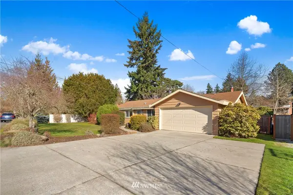 5614 117th AVE SE, Bellevue, WA 98006