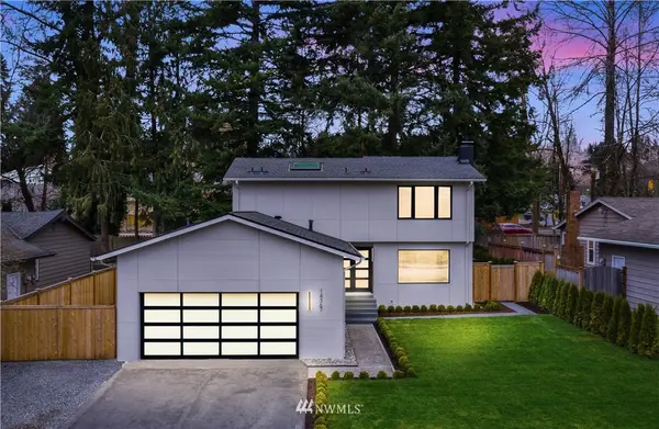 14367 109th AVE NE, Kirkland, WA 98034