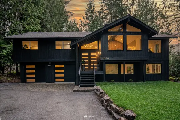 19606 182nd AVE NE, Woodinville, WA 98077