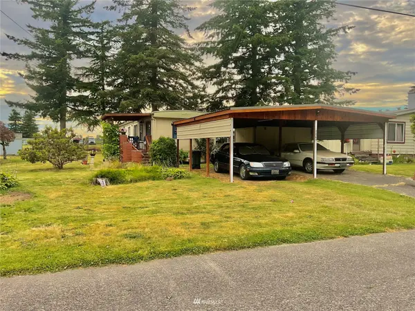 7041 Tall Cedars LN, Ferndale, WA 98248