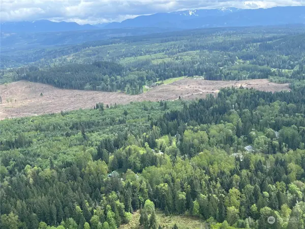 24300 X14 N Lake Cochran RD, Monroe, WA 98272