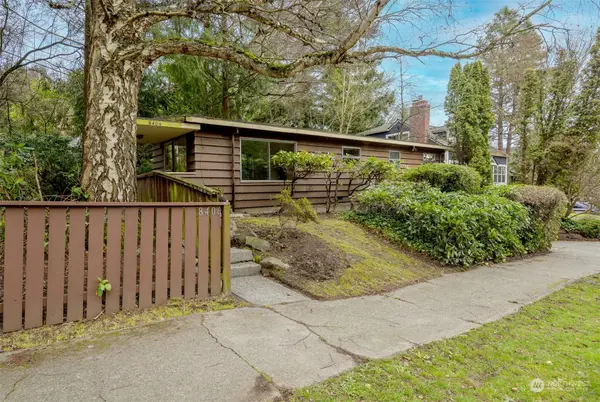 8406 Fauntleroy WAY SW, Seattle, WA 98136