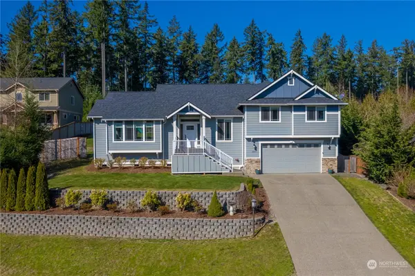 8237 Summerwood DR SE, Olympia, WA 98513