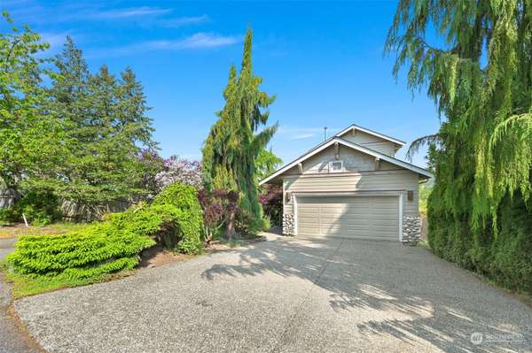2215 Lindsay AVE, Bellingham, WA 98225
