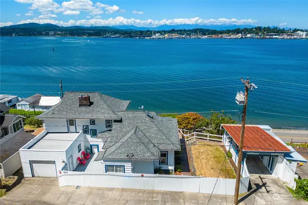 514 Perry AVE N, Port Orchard, WA 98366