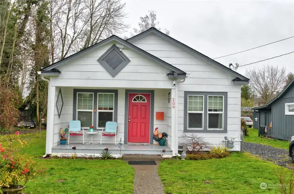 209 E Cherry ST, Centralia, WA 98531