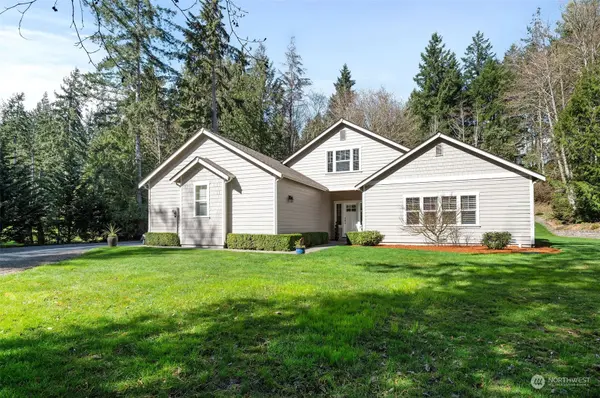 7961 SE Mossy Pond CT, Olalla, WA 98359