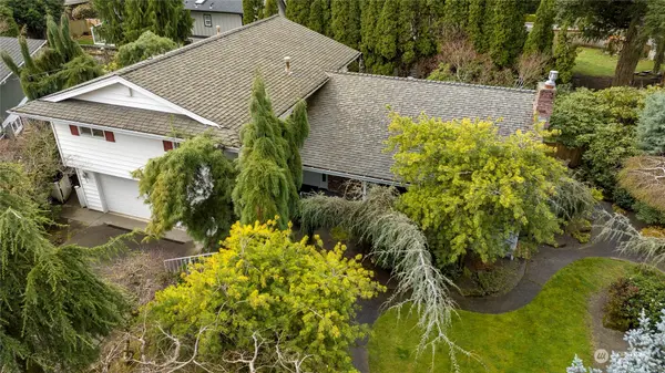 4725 109th AVE NE, Kirkland, WA 98033