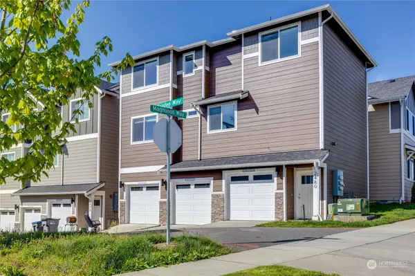 2480 Zeeden WAY, Bremerton, WA 98310